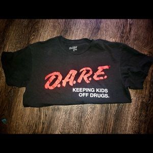dare shirt! very trendy